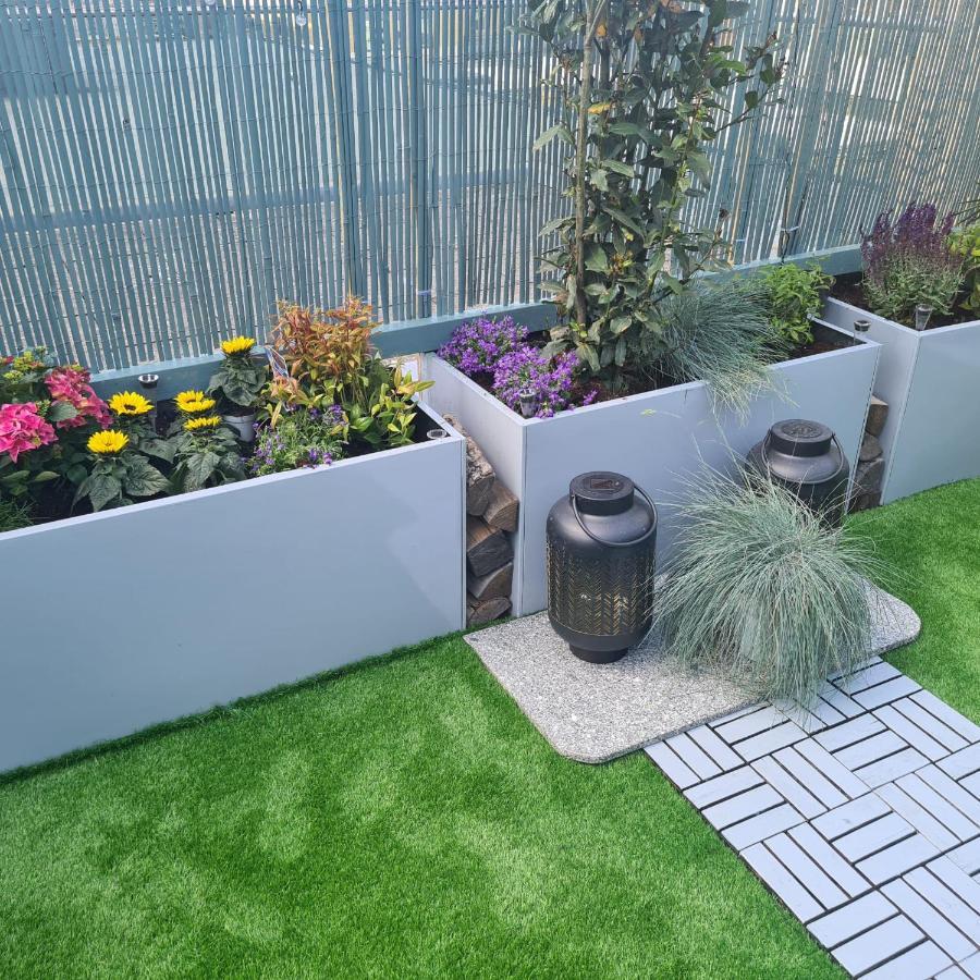 Luxury 9Ine Penthouse With Garden & Jacuzzi Apartment เบอร์มิงแฮม ภายนอก รูปภาพ